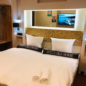 Elbgalerie Otel